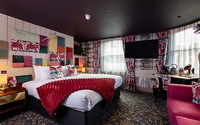 The Kings Arms Pub & Boutique Rooms